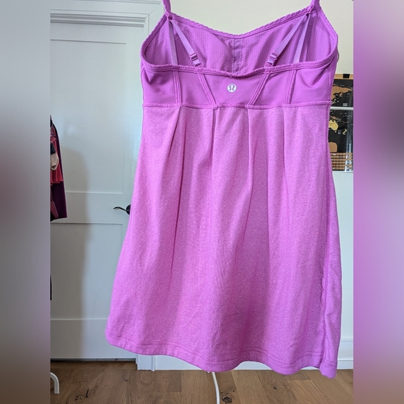 Lululemon athletic wear tank top with built-in bra - Picture 2 of 3